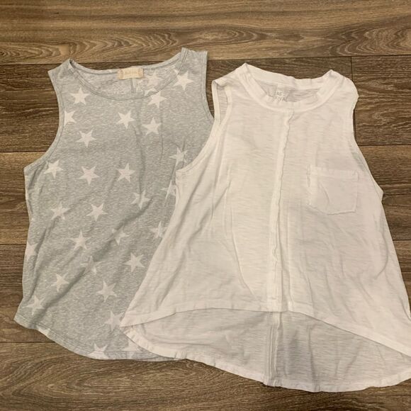 Alter’d State lot of 2 tee shirts.  Size: S & XS (but oversized). Tank tops. - Picture 1 of 5